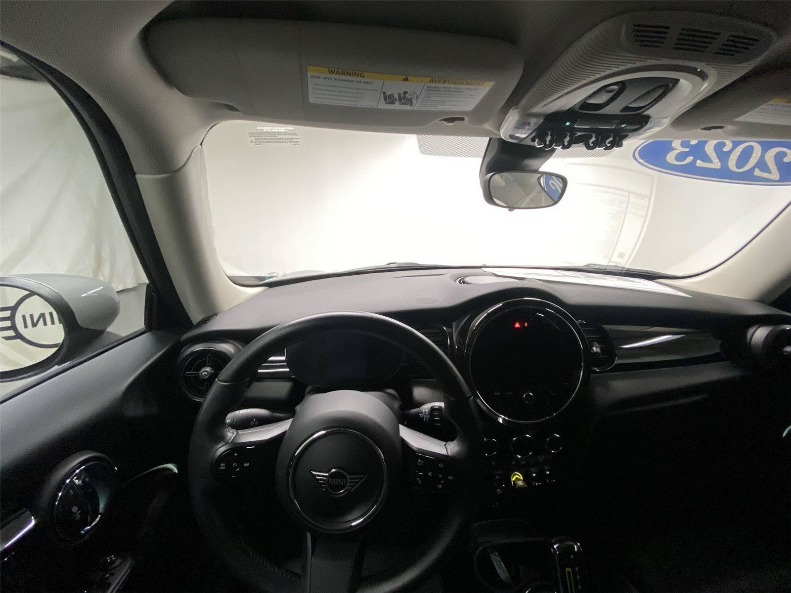 Used 2023 MINI Cooper SE FWD image 30