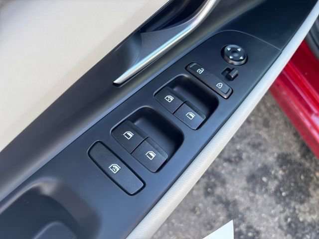 Certified 2025 Hyundai Elantra Limited image 14