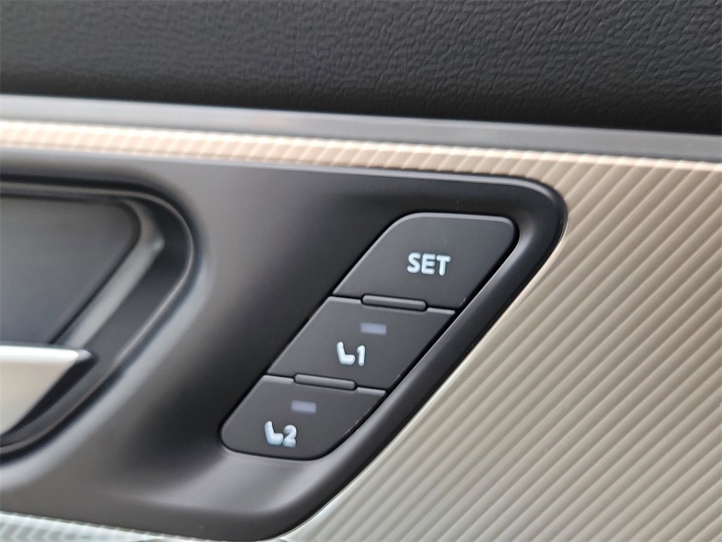 New 2025 Nissan Murano SL w/ Cargo Package image 10