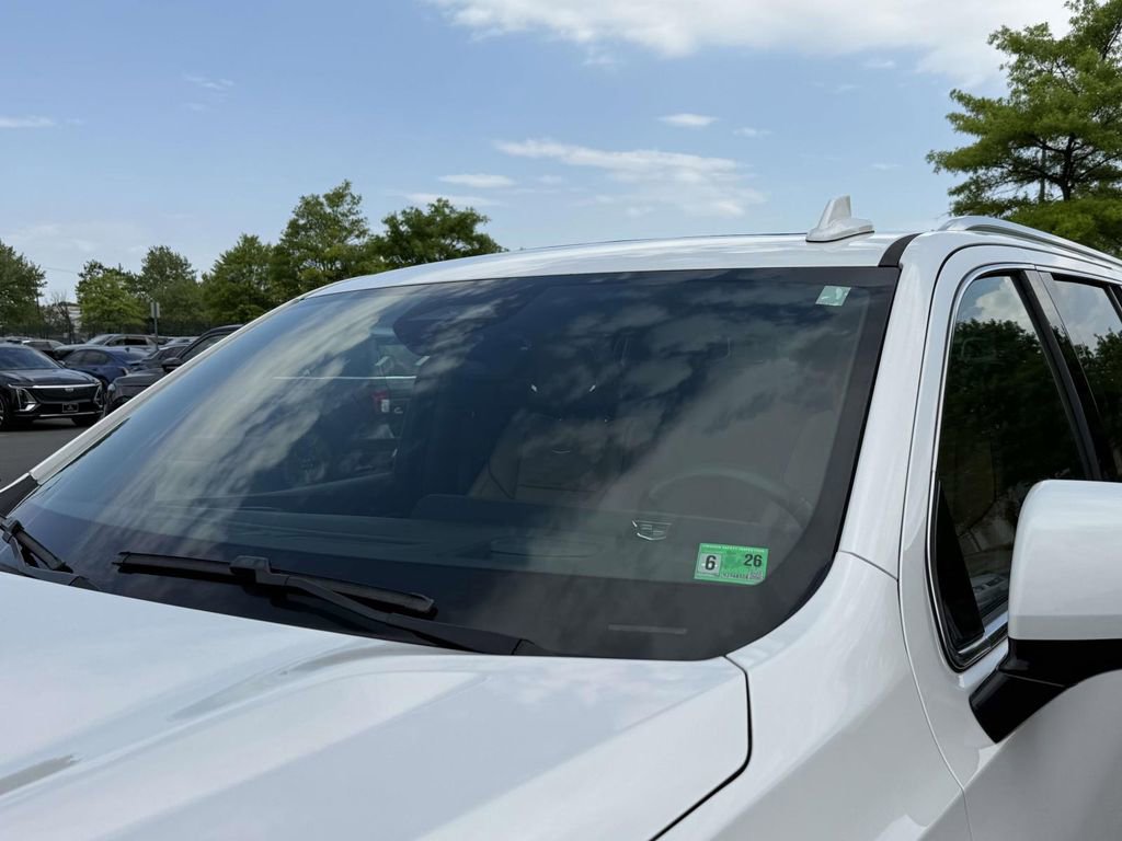 Used 2023 Cadillac Escalade ESV Premium Luxury w/ Performance Package AWD/4WD image 14