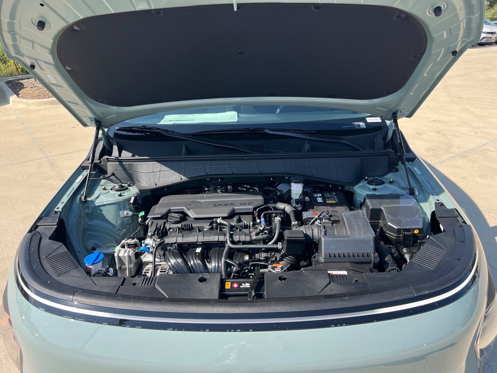 New 2027 Hyundai Kona SE FWD image 32