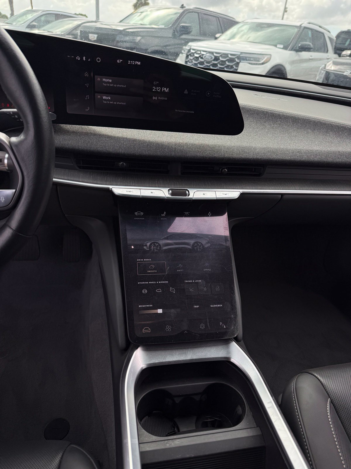 Used 2024 Lucid Air Pure RWD image 8