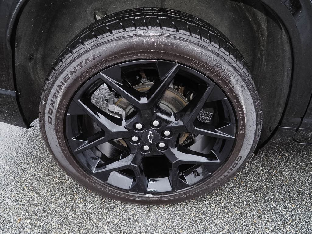 Used 2024 Chevrolet Traverse RS image 37