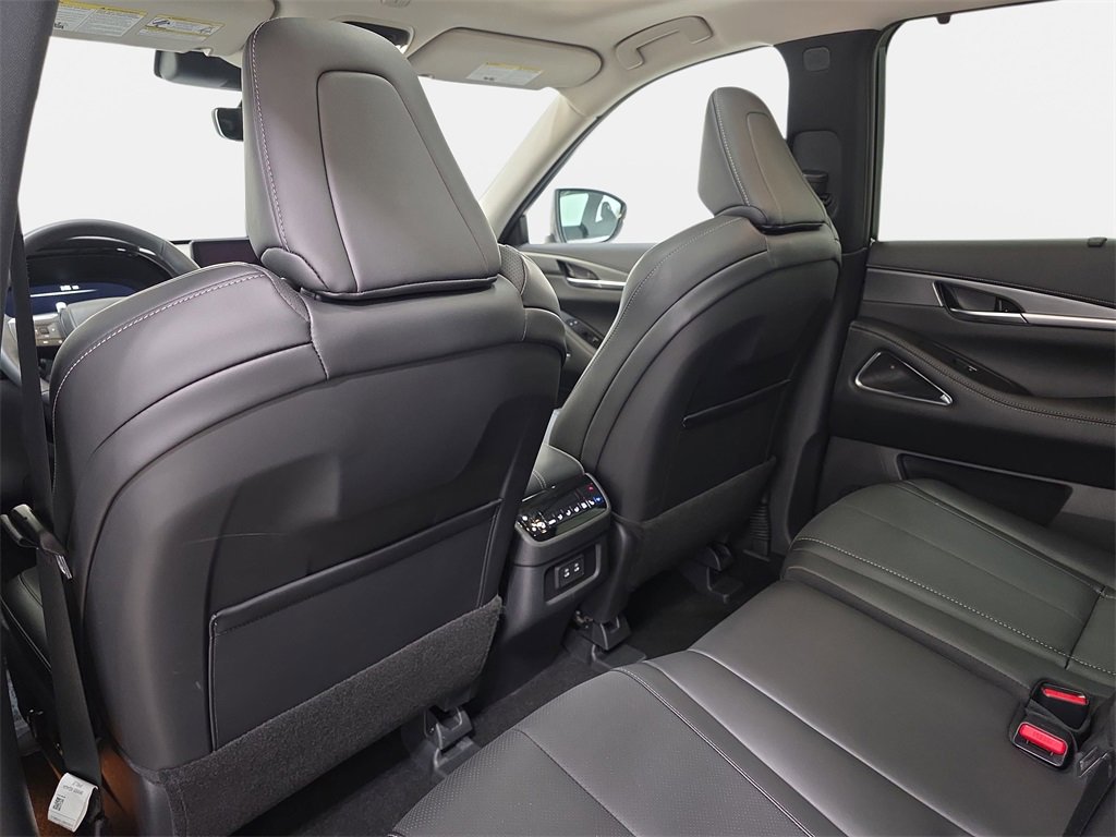 Certified 2026 INFINITI QX60 Luxe w/ Cargo Package image 10