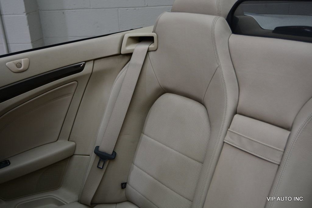 Used 2014 Mercedes-Benz E 550 Cabriolet image 21