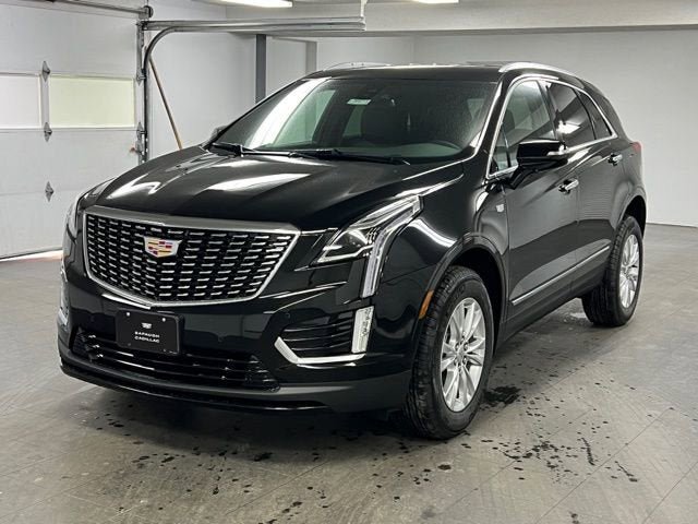 New 2026 Cadillac XT5 Luxury w/ LPO, Floor Liner Package AWD/4WD image 1