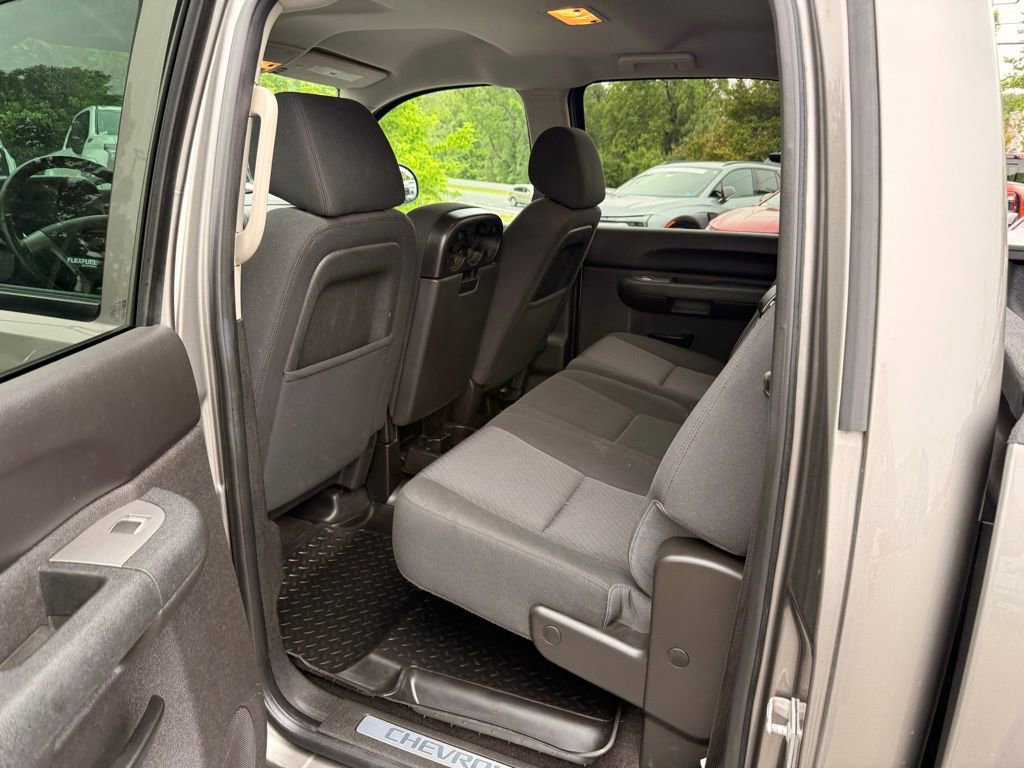 Used 2013 Chevrolet Silverado 1500 LT w/ All-Star Edition AWD/4WD image 18