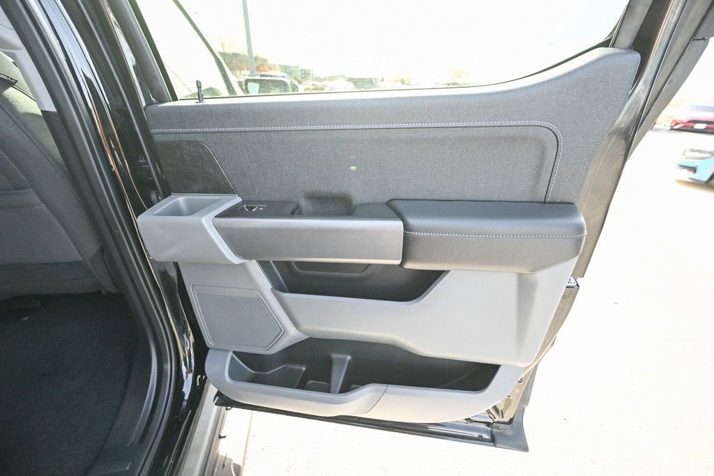 Certified 2023 Ford F150 Lightning XLT w/ Max Trailer Tow Package image 29