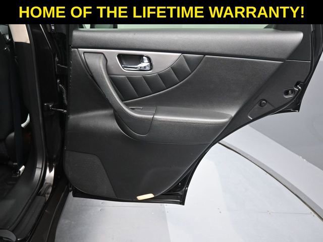 Used 2015 INFINITI QX70 AWD w/ Premium Package image 44
