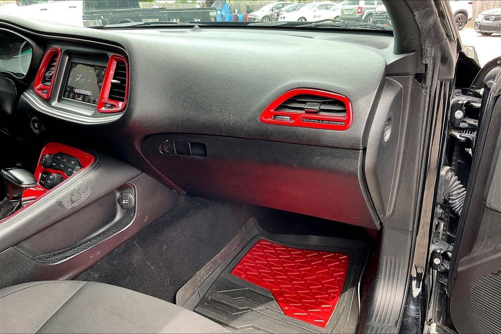 Used 2019 Dodge Challenger GT w/ Performance Handling Group RWD image 22