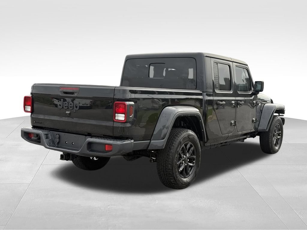 Used 2022 Jeep Gladiator Sport AWD/4WD image 23