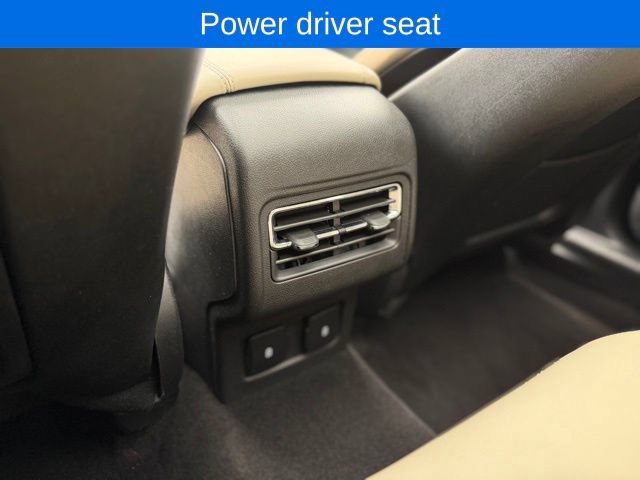 Used 2025 Lincoln Corsair Reserve AWD/4WD image 27