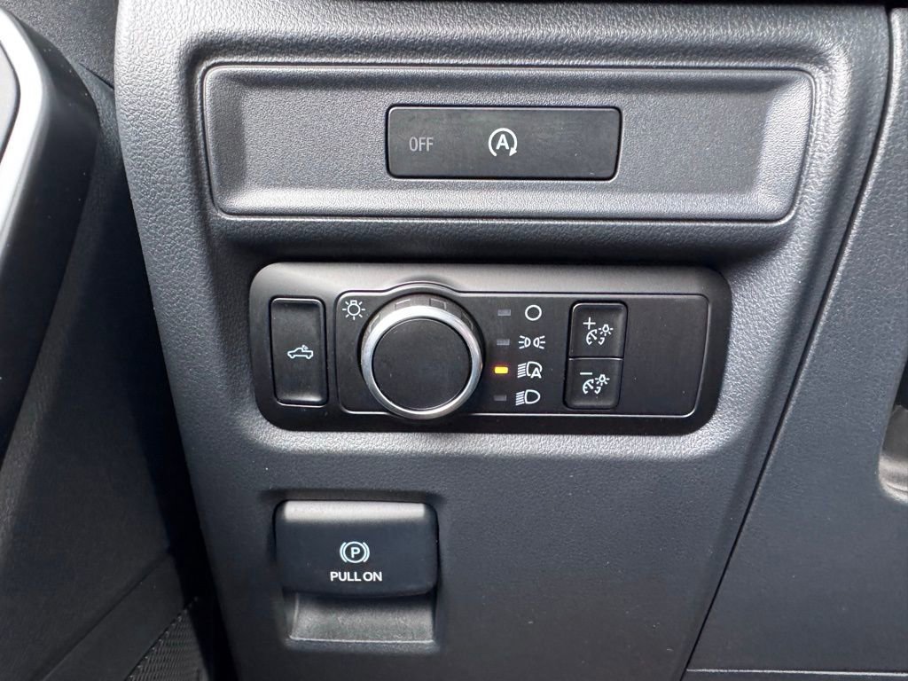 Used 2025 Ford F150 STX image 34