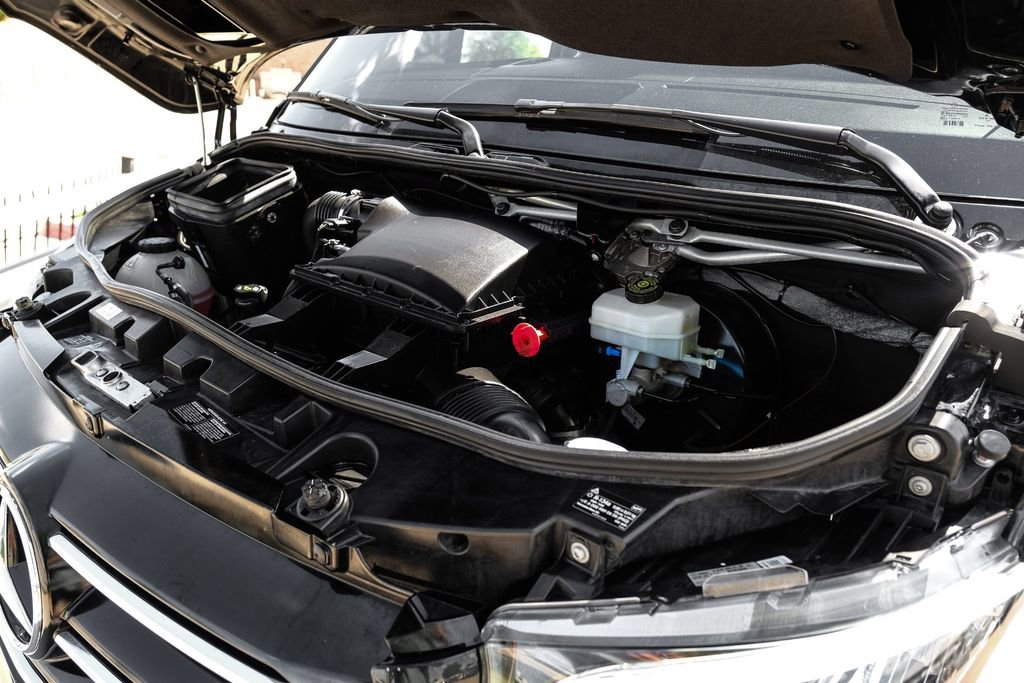 Used 2020 Mercedes-Benz Sprinter 3500 w/ Windows All Around Package image 71