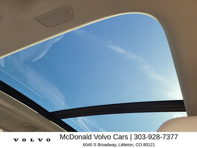 New 2026 Volvo XC60 B5 Ultra w/ Climate Package AWD/4WD image 28