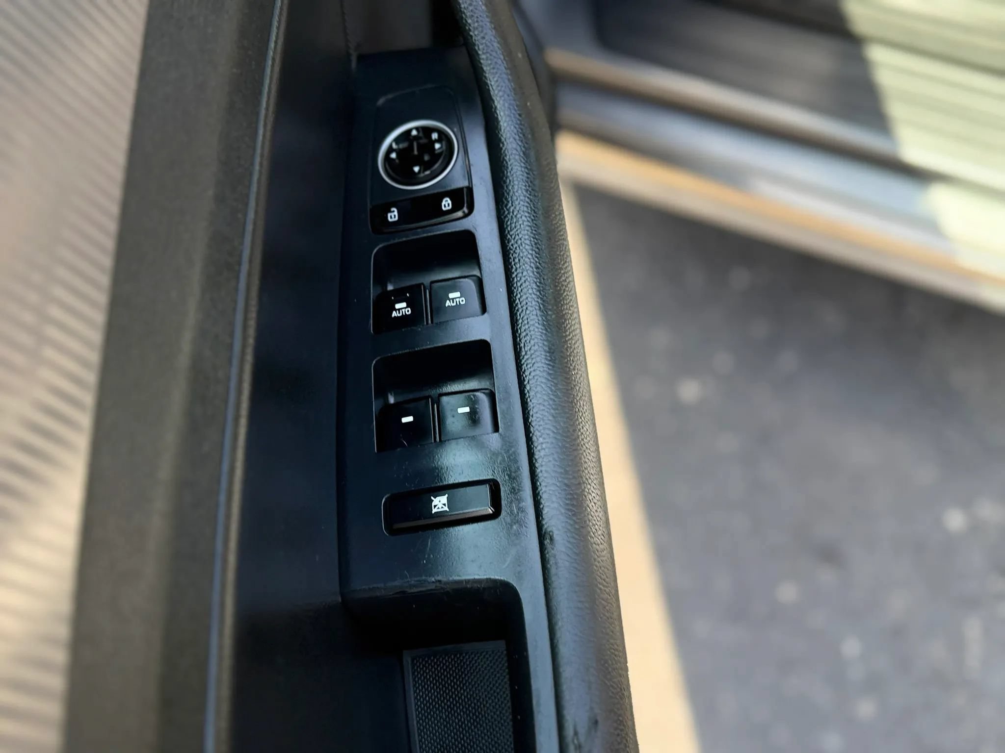 Used 2018 Hyundai Sonata Sport FWD image 25
