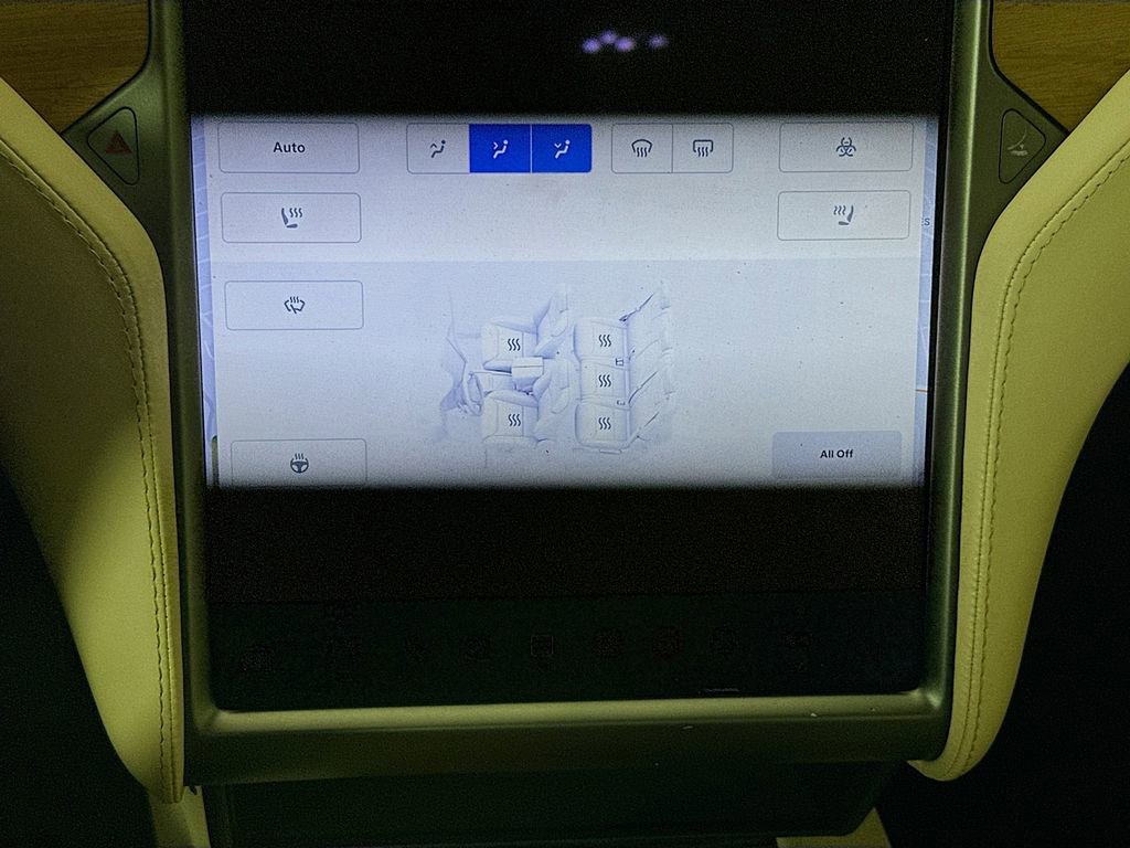 Used 2019 Tesla Model X Long Range image 16