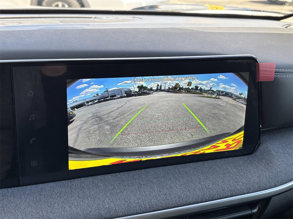 New 2026 Nissan Kicks SV image 17