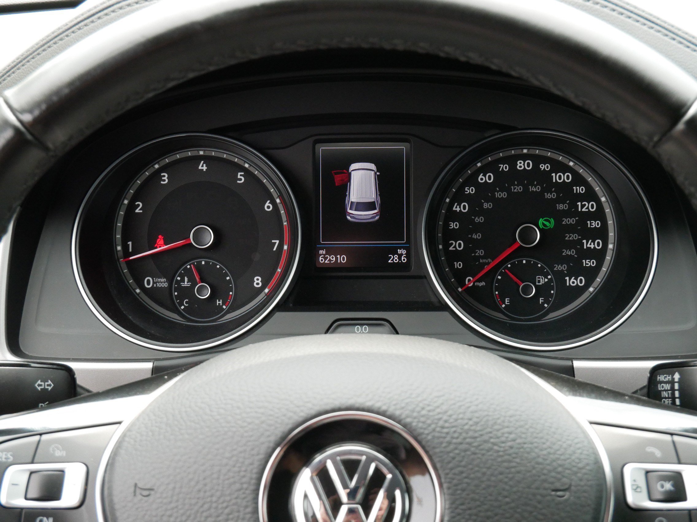 Used 2018 Volkswagen Atlas SE FWD image 21