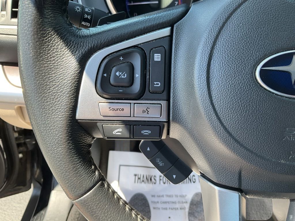 Used 2017 Subaru Outback 2.5i Limited AWD/4WD image 9