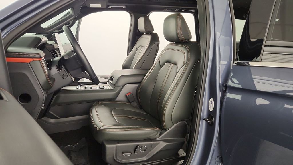 Used 2022 Ford Expedition Timberline image 14