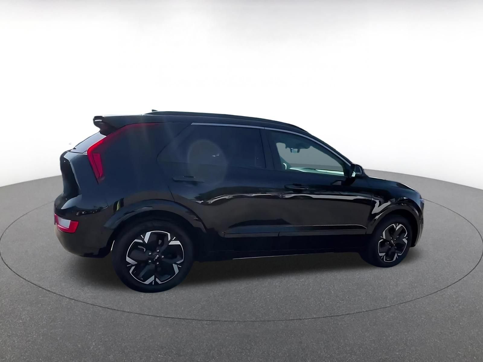 Used 2024 Kia Niro Wind FWD image 14