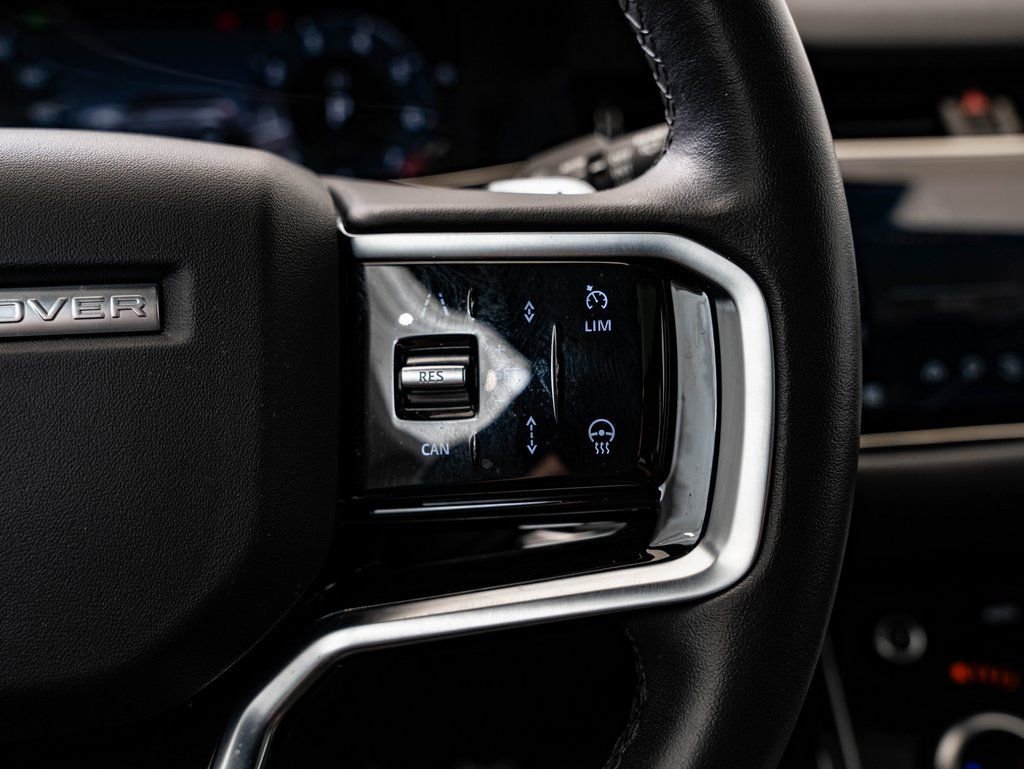 Used 2023 Land Rover Range Rover Evoque R-Dynamic SE AWD/4WD image 30