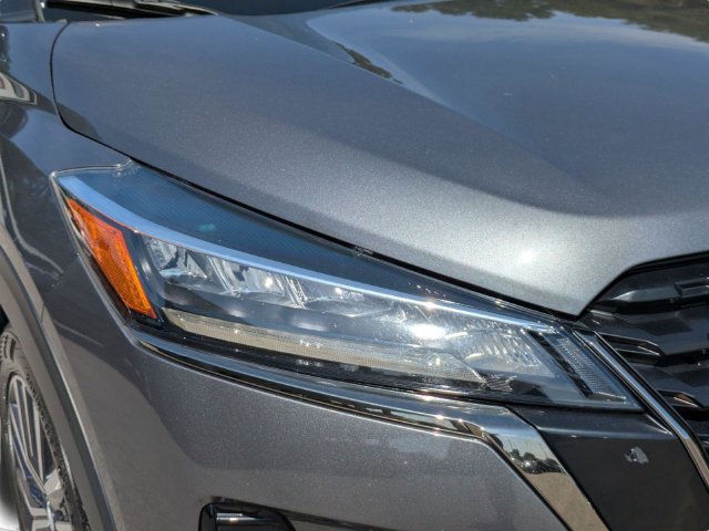 Used 2024 Nissan Kicks SR FWD image 10