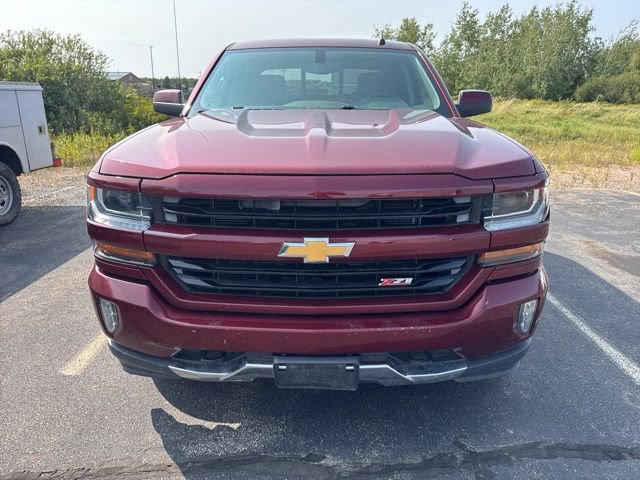 Used 2017 Chevrolet Silverado 1500 LT w/ All Star Edition AWD/4WD image 2