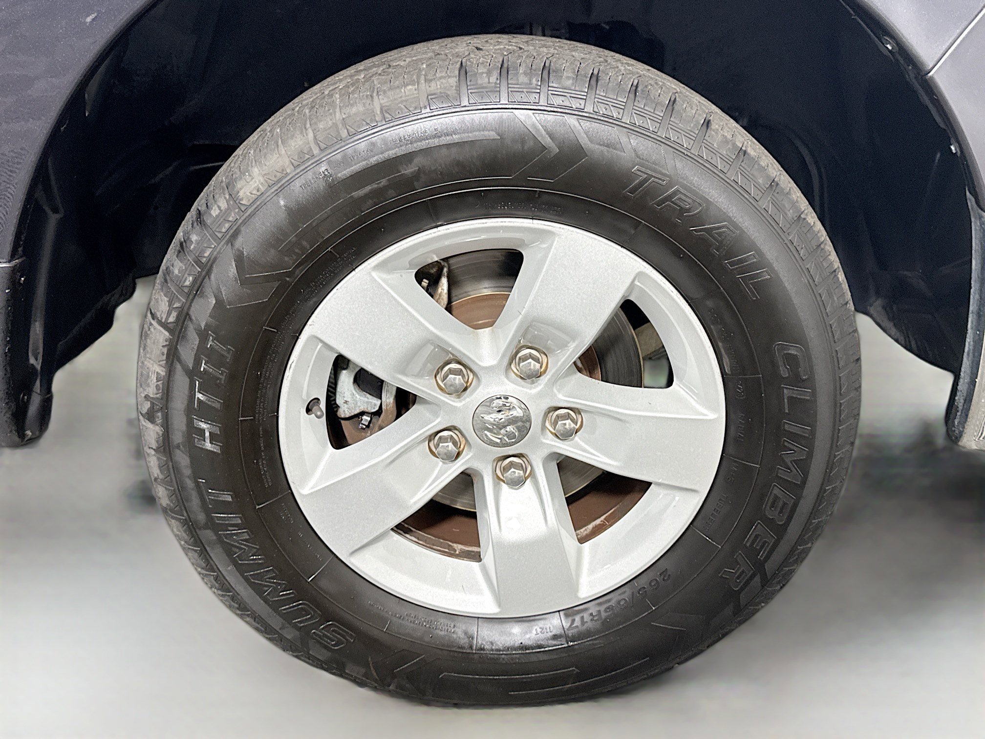Used 2018 RAM 1500 Classic SLT RWD image 31