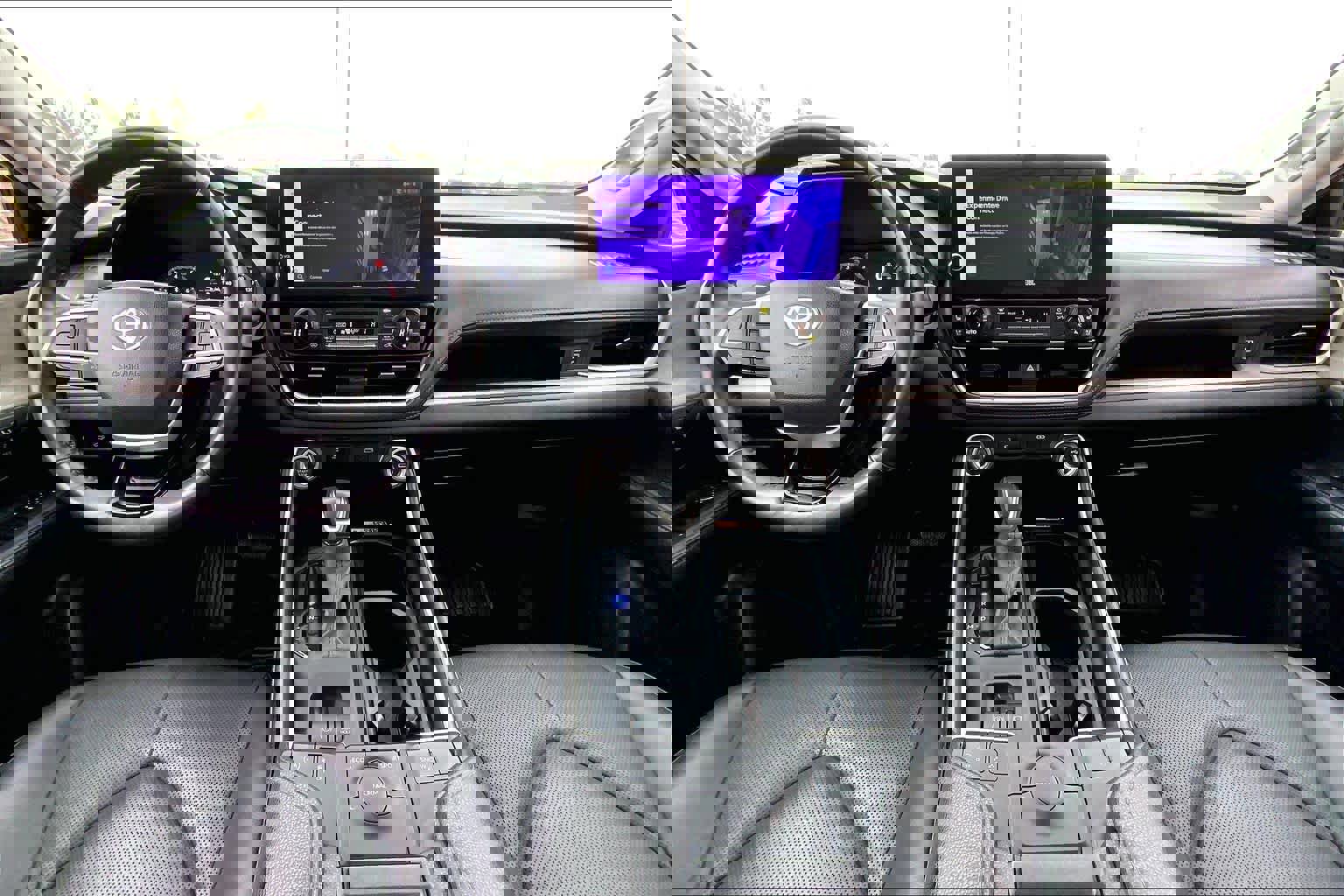 Used 2024 Toyota Grand Highlander Limited image 14