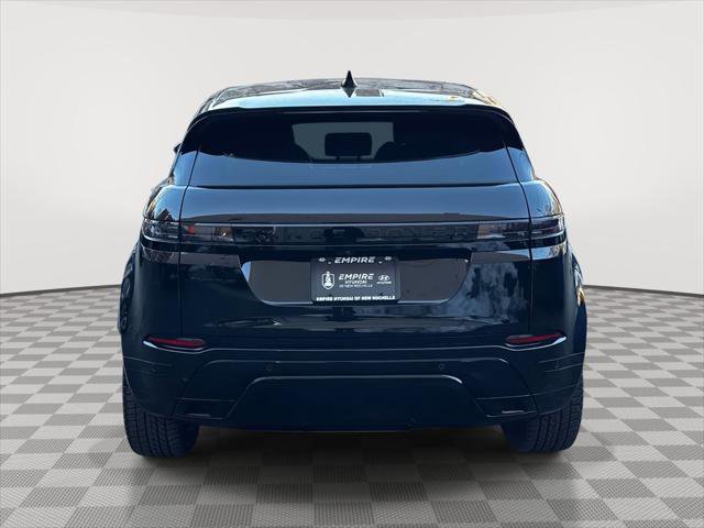 Used 2025 Land Rover Range Rover Evoque Dynamic SE image 5