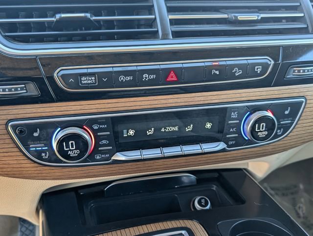 Used 2017 Audi Q7 3.0T Premium Plus image 31