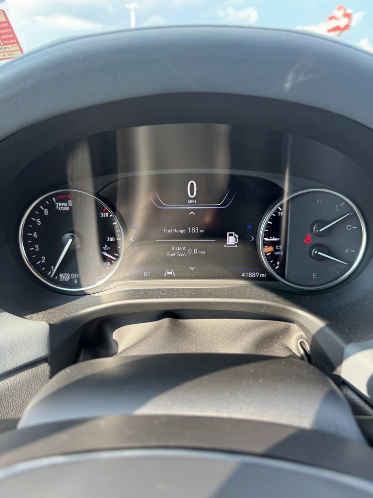 Used 2024 Buick Enclave Premium image 13