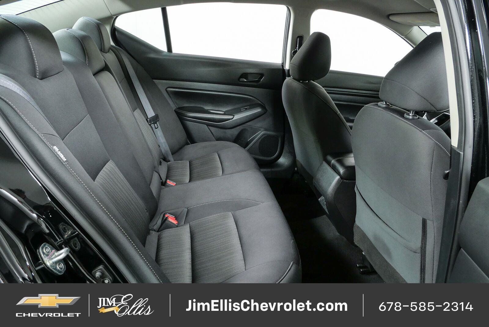 Used 2024 Nissan Altima 2.5 SV FWD image 19