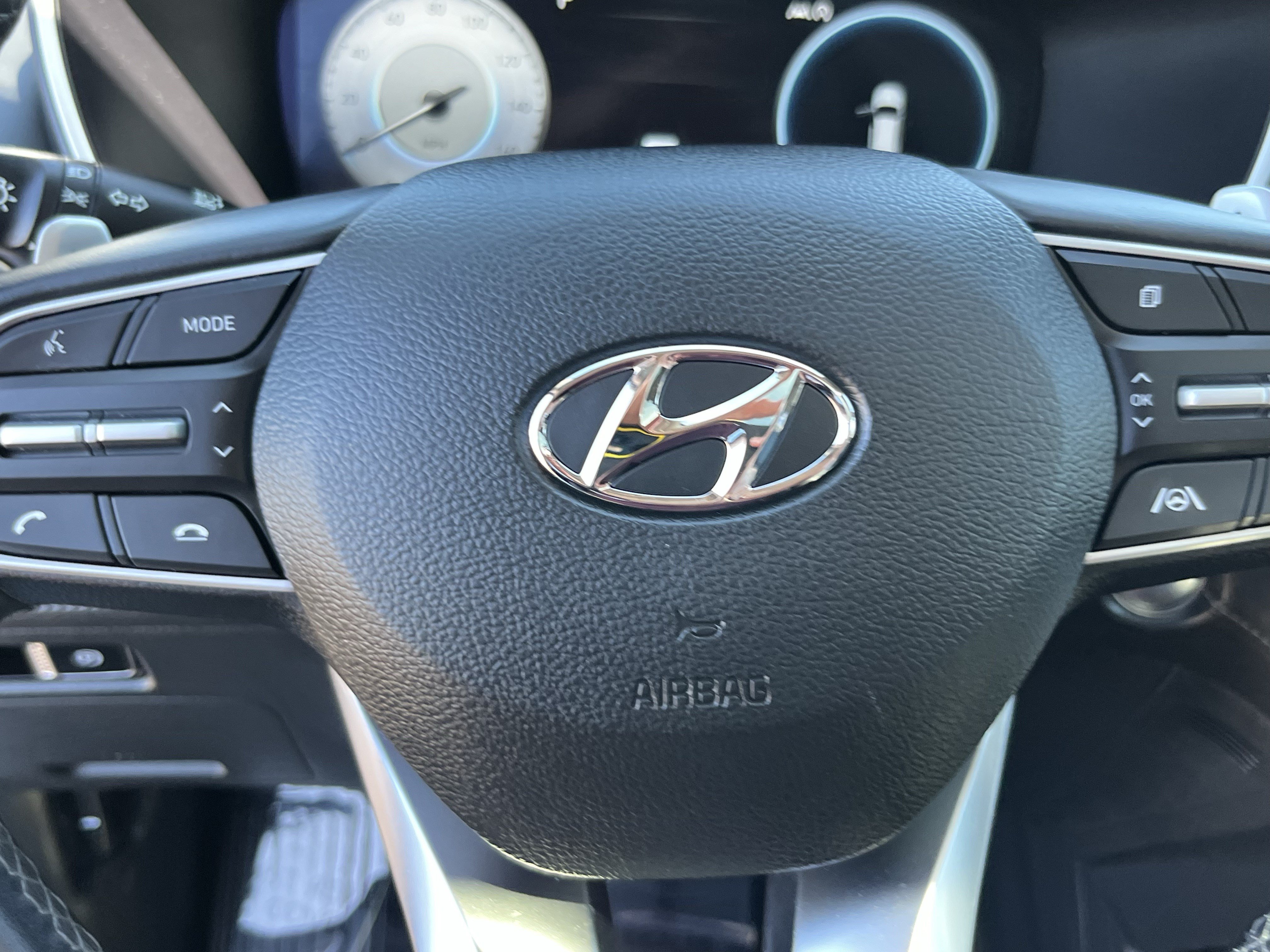 Certified 2023 Hyundai Santa Fe SEL w/ Premium Package AWD/4WD image 22