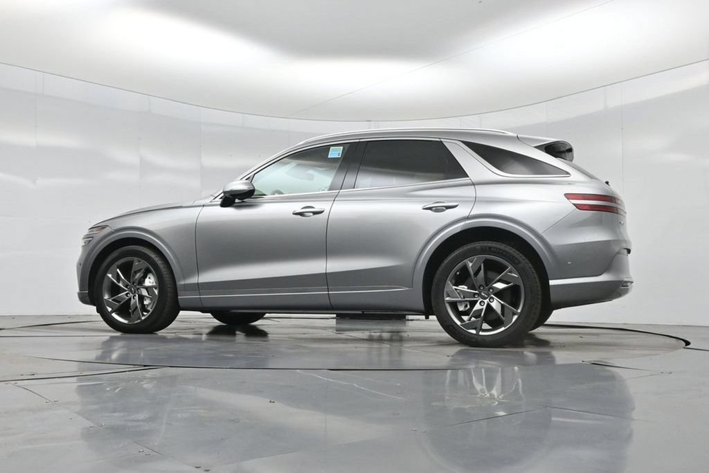 Used 2025 Genesis Electrified GV70 w/ Prestige Package AWD/4WD image 58