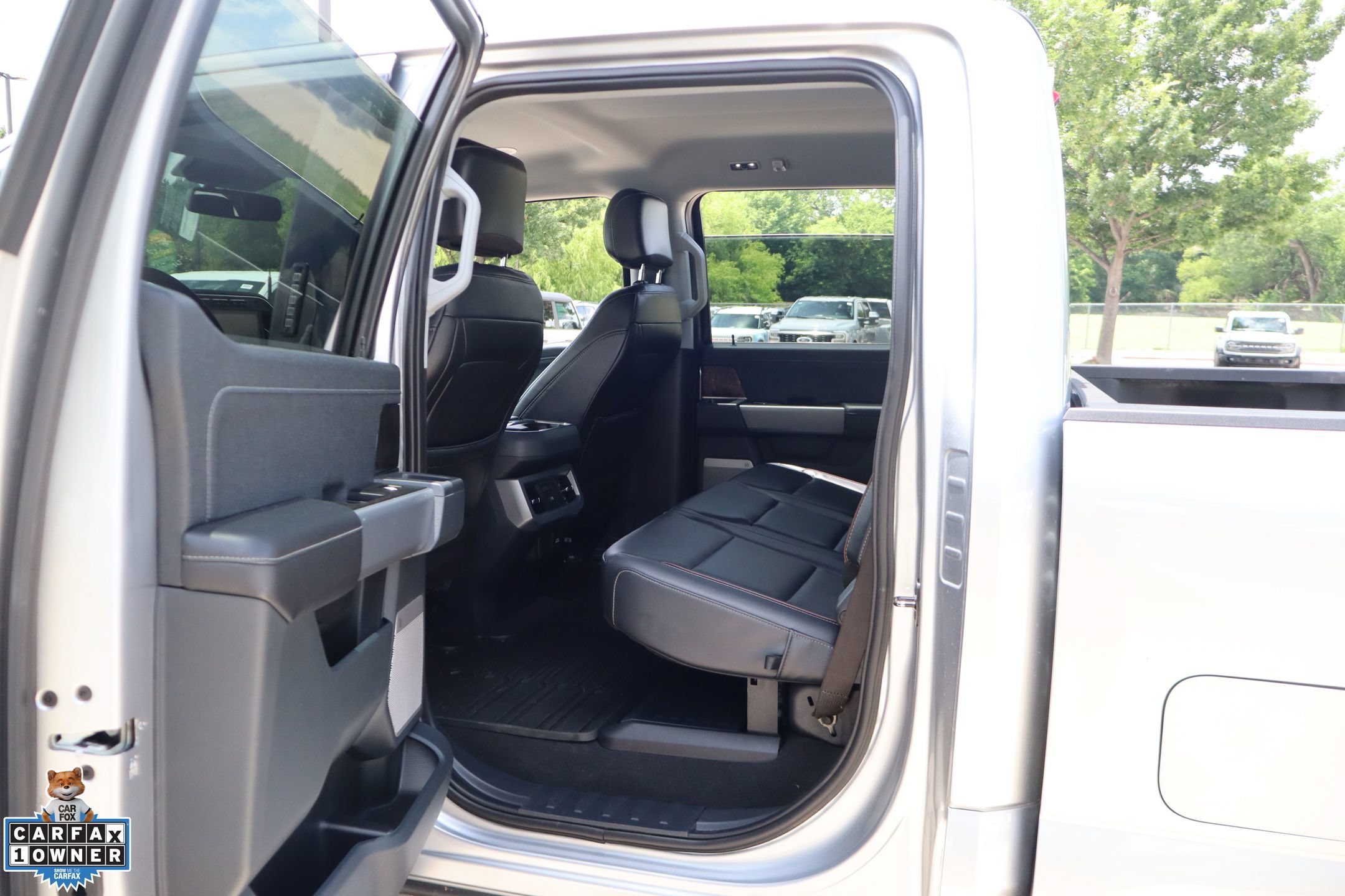 Certified 2024 Ford F350 Lariat w/ Lariat Ultimate Package AWD/4WD image 25