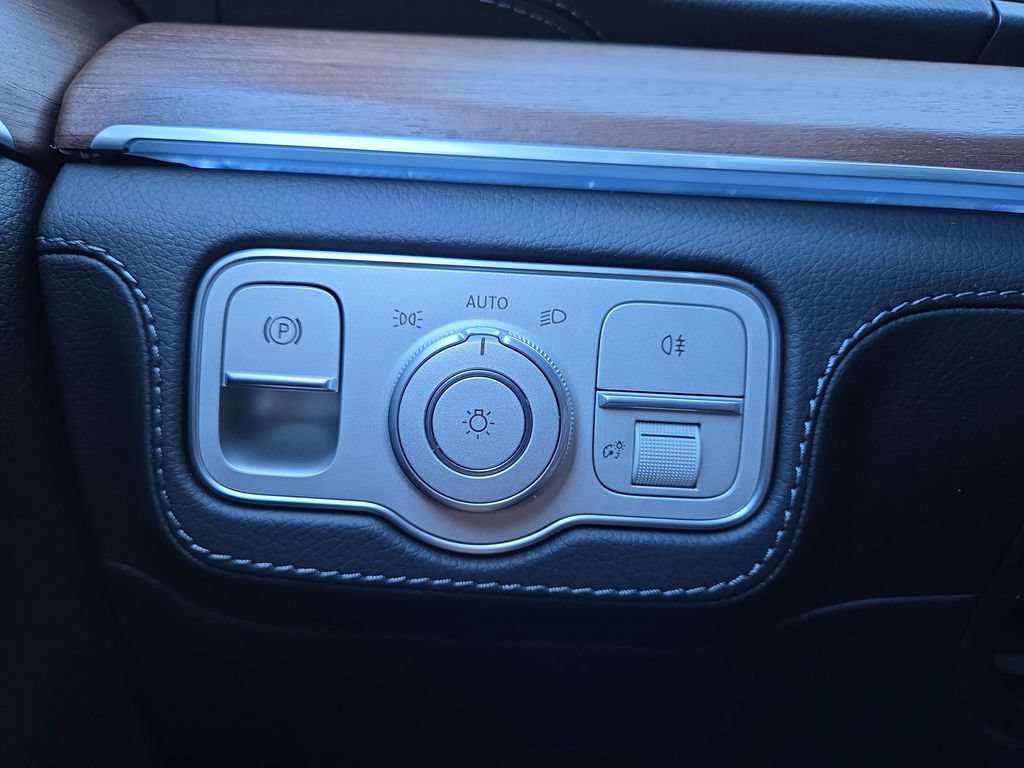 New 2026 Mercedes-Benz GLE 53 AMG 4MATIC image 27