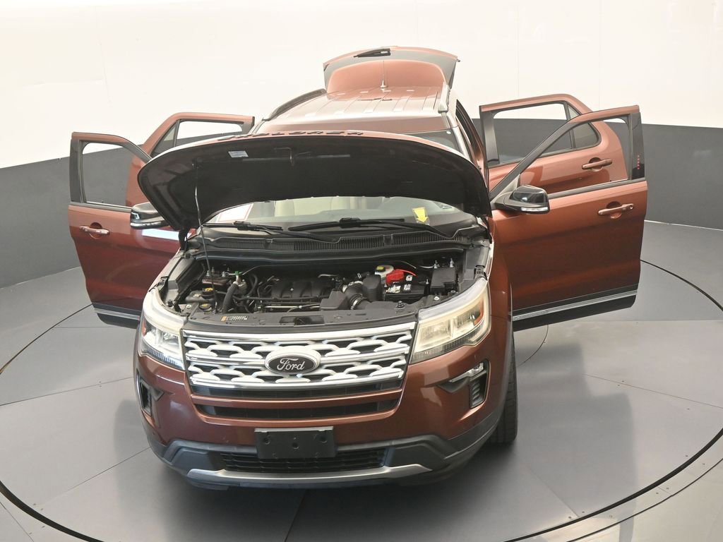 Used 2018 Ford Explorer XLT w/ Equipment Group 202A FWD image 69