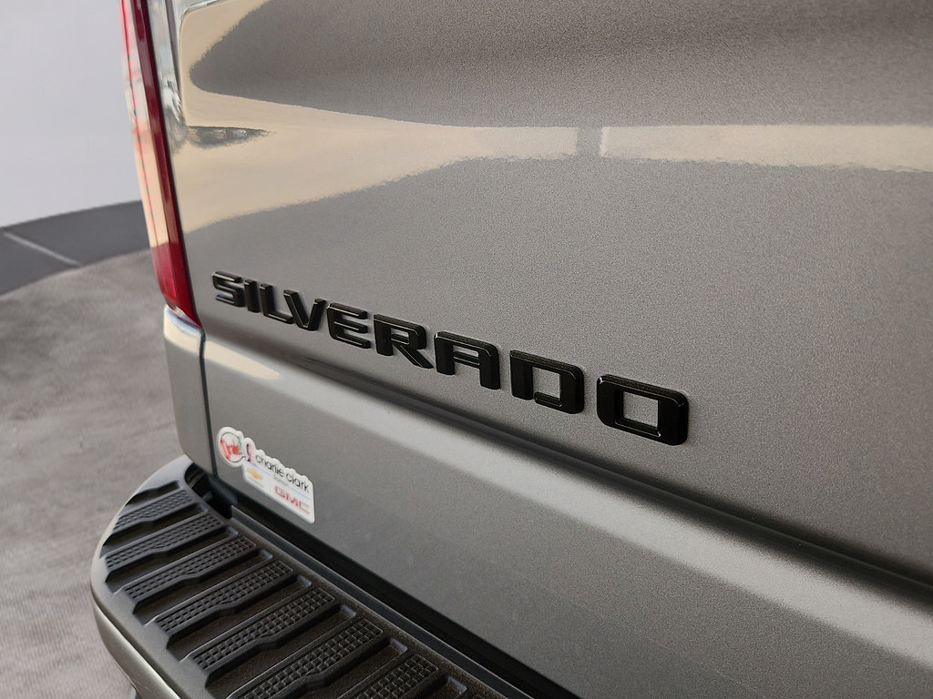 New 2026 Chevrolet Silverado 1500 Custom w/ Turbomax Blackout Package RWD image 10