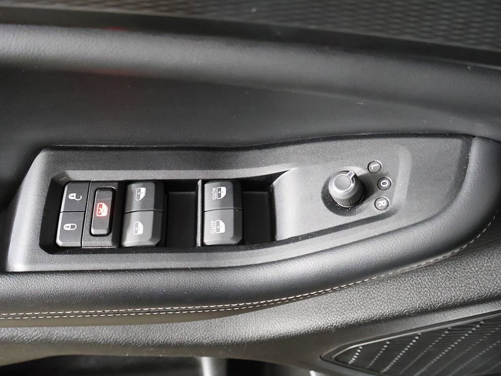 Used 2024 Jeep Grand Cherokee L Laredo AWD/4WD image 37