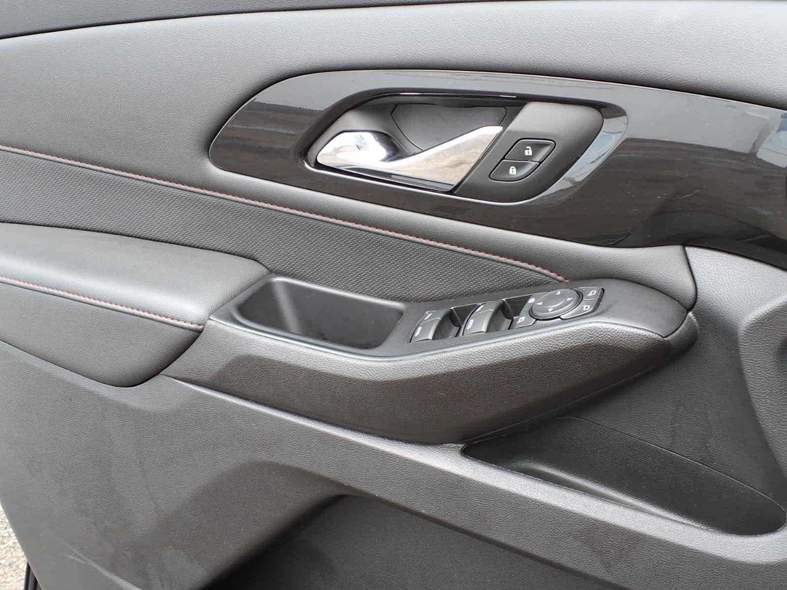 Certified 2023 Chevrolet Traverse RS AWD/4WD image 19