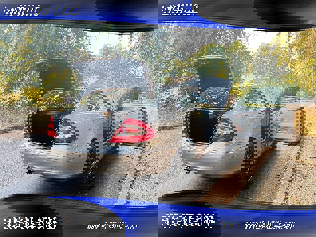 Used 2005 Mercedes-Benz CLK 320 Coupe image 39