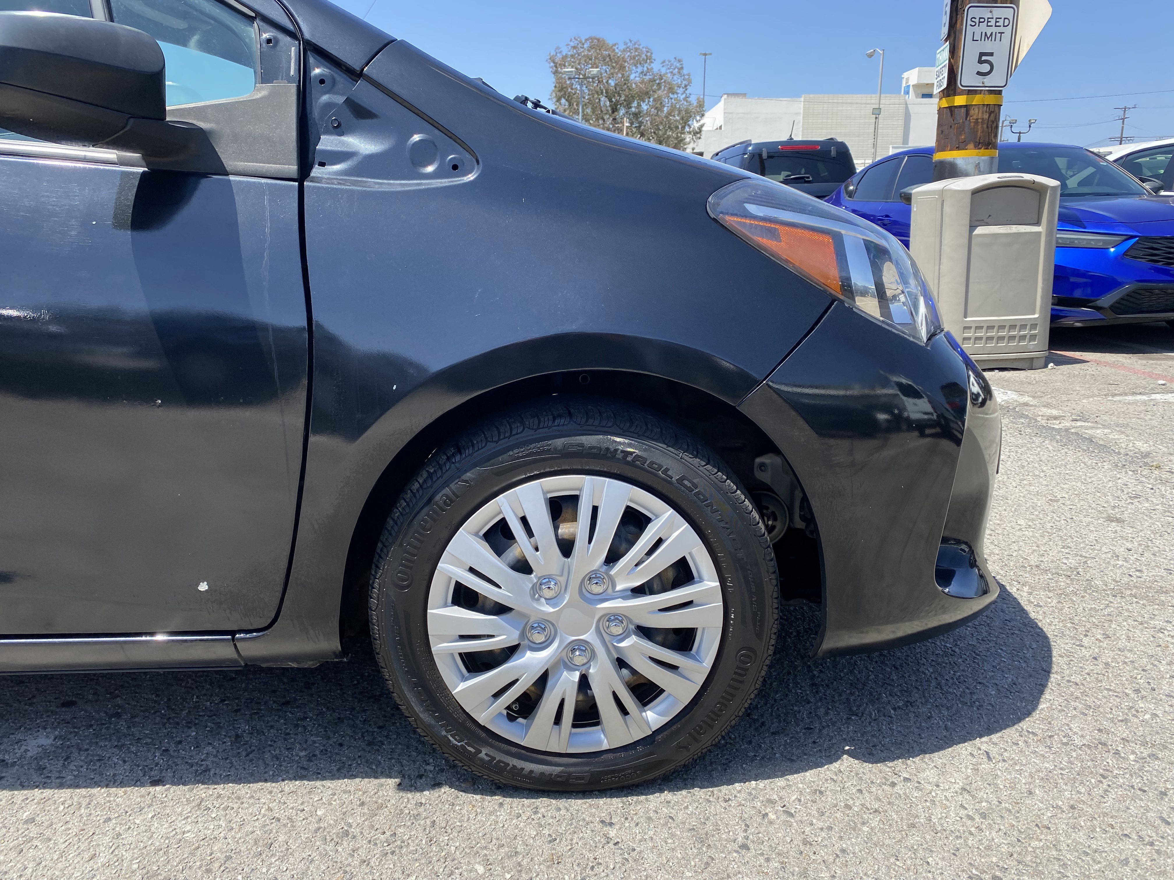 Used 2015 Toyota Yaris L FWD image 26