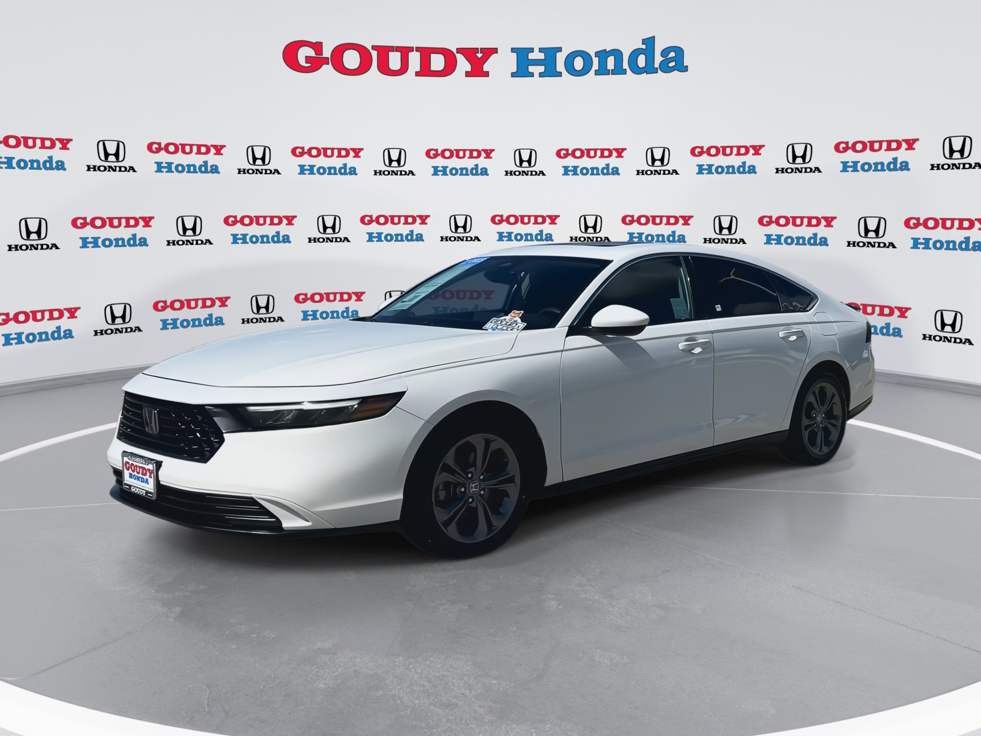 Certified 2023 Honda Accord EX image 4