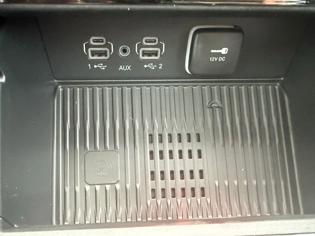 New 2026 Jeep Grand Cherokee Altitude AWD/4WD image 25