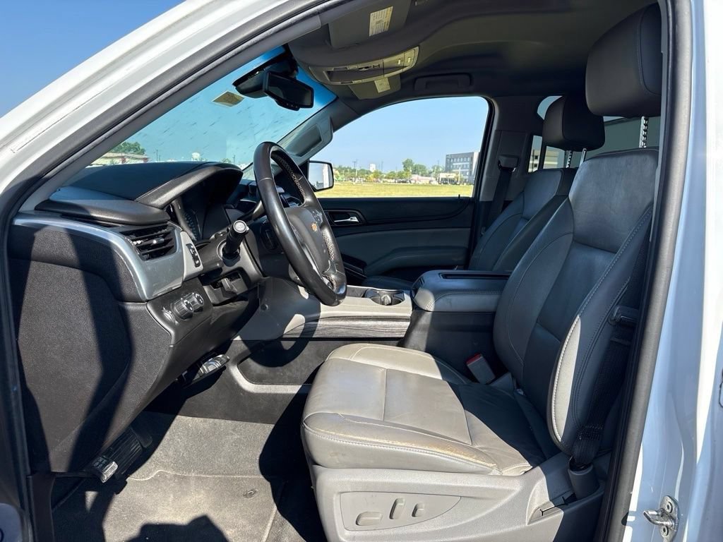 Used 2019 Chevrolet Suburban LT AWD/4WD image 15