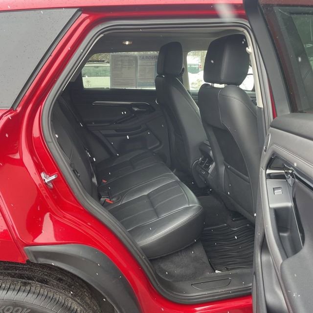 Used 2020 Land Rover Range Rover Evoque S image 12