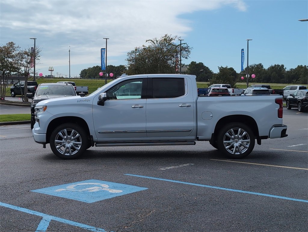 New 2026 Chevrolet Silverado 1500 High Country image 2